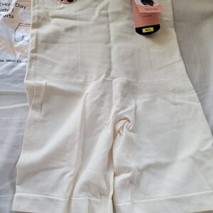 Shapermint essentials All day Every day shaper shorts